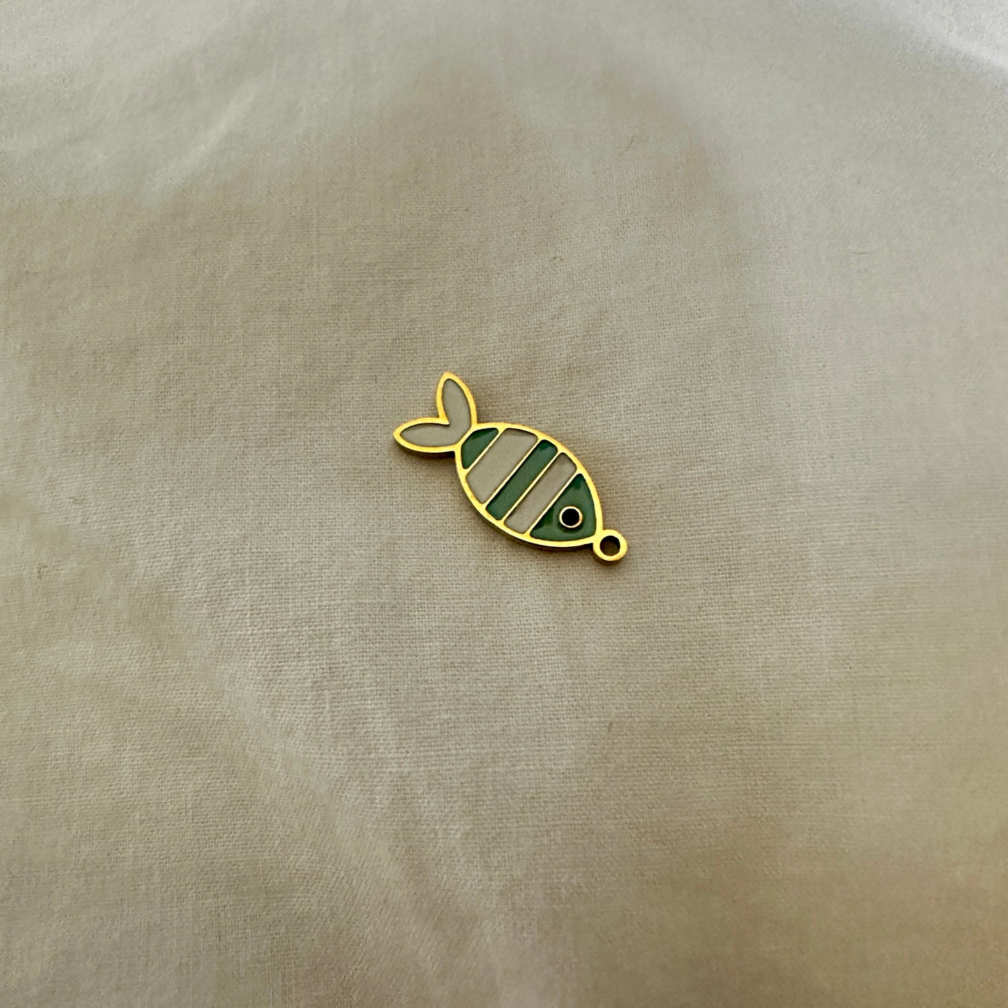 MINI FISH CHARM