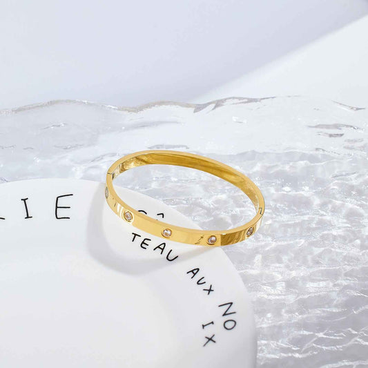DACY BANGLE Jewelry - Elegant and Stylish Accessory for Every Occasion