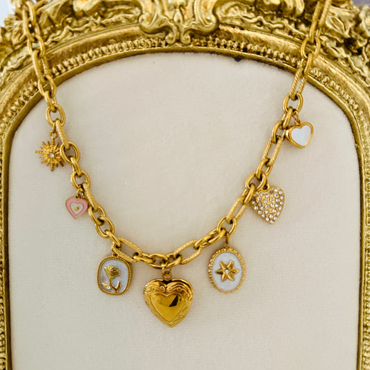 CHARM CHAIN HEART