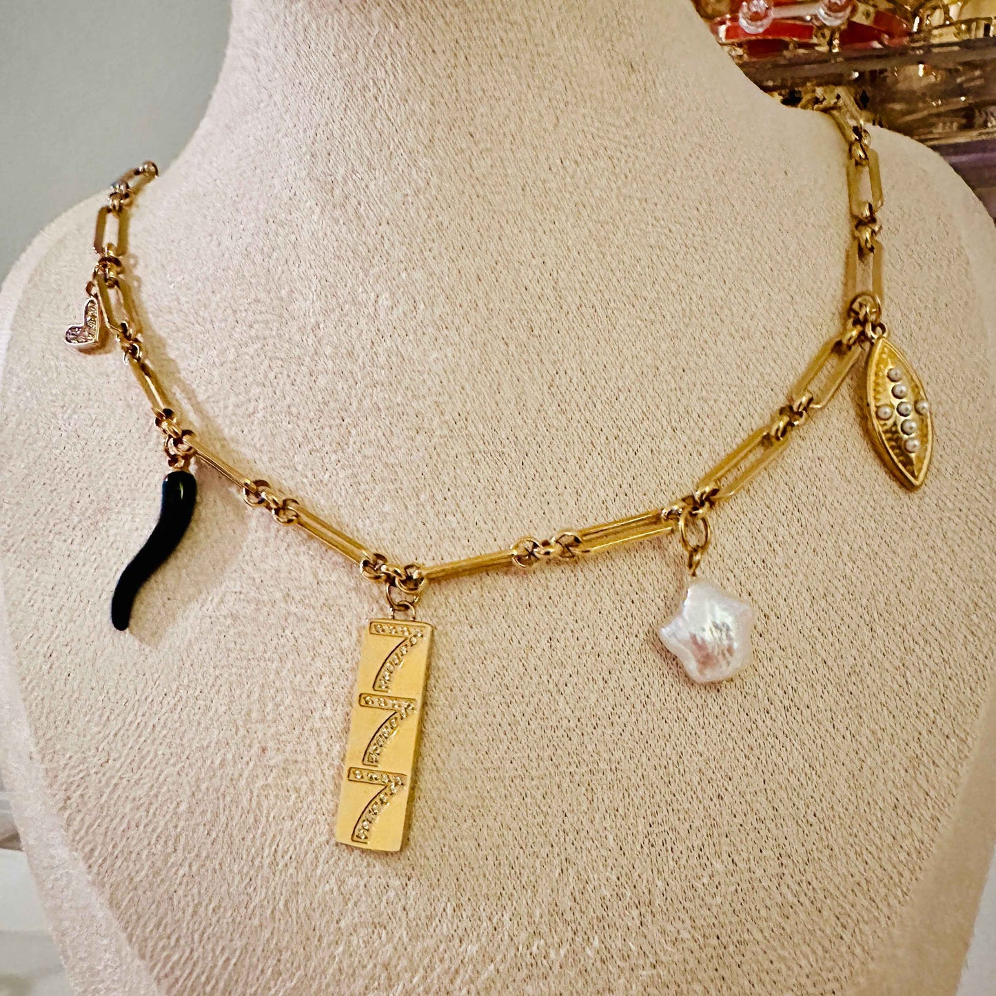 LUCKY ANGEL CHAIN