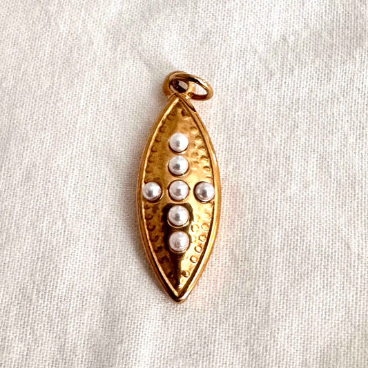 LEAF CHARM