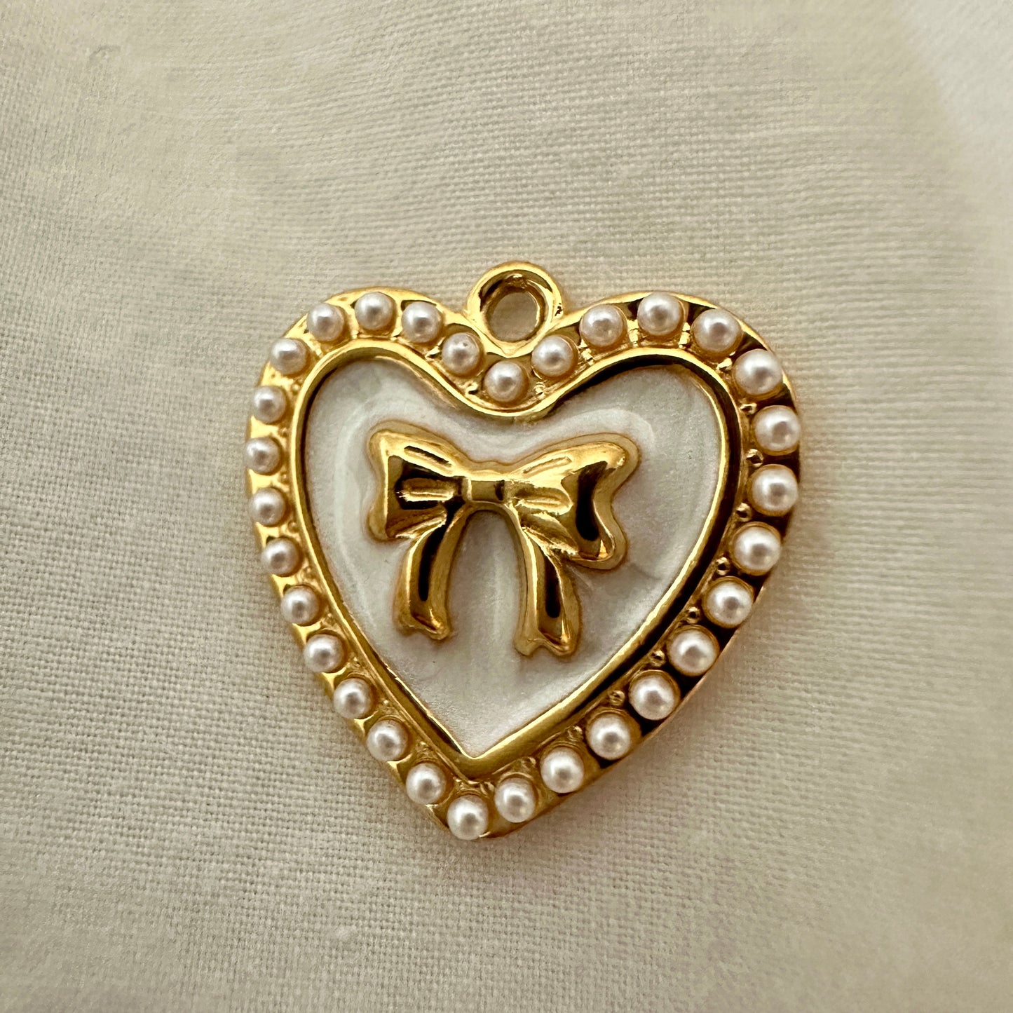 FLOWER HEART CHARM