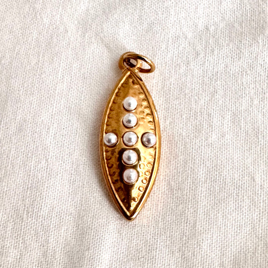 LEAF CHARM