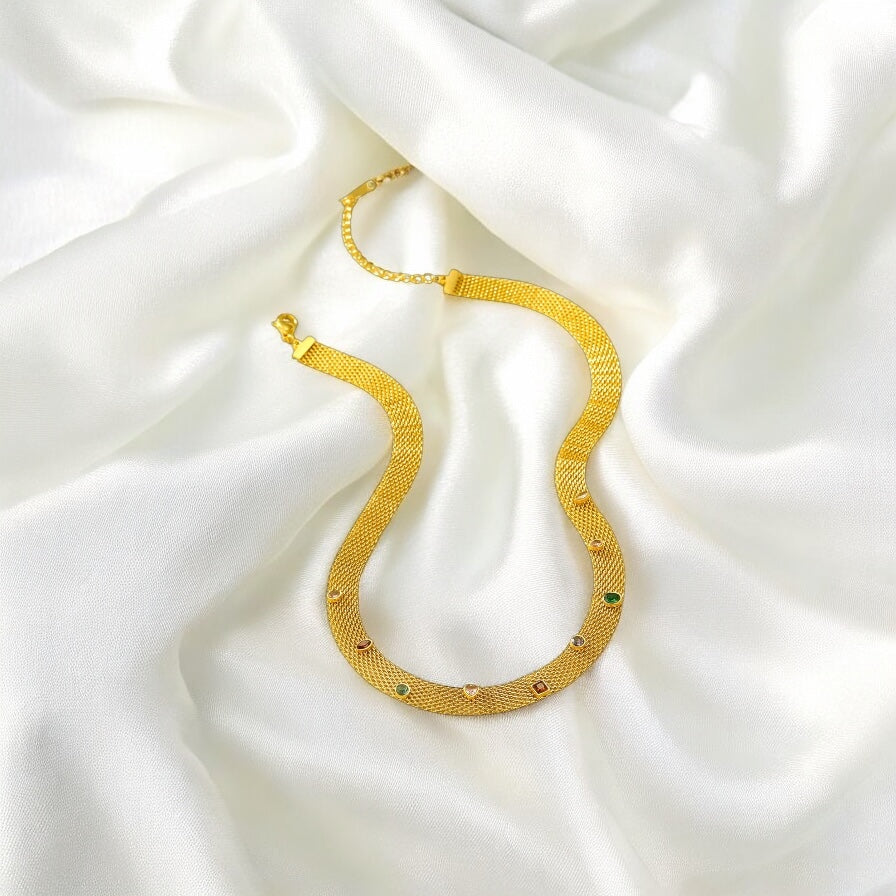 LUXURY NECKLACE