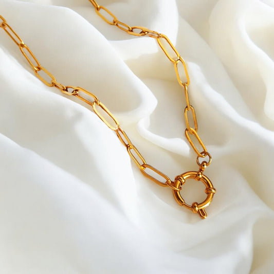 COLLIER CLARINA