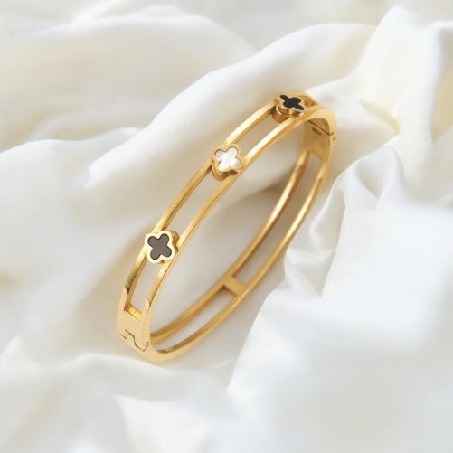 ELIS BANGLE