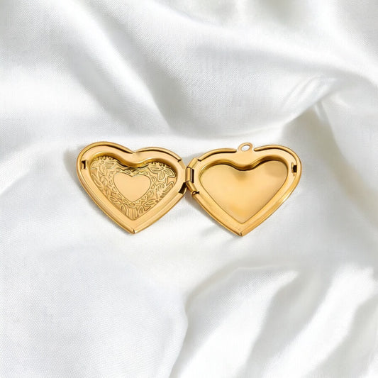 HEART LOCKET CHARM