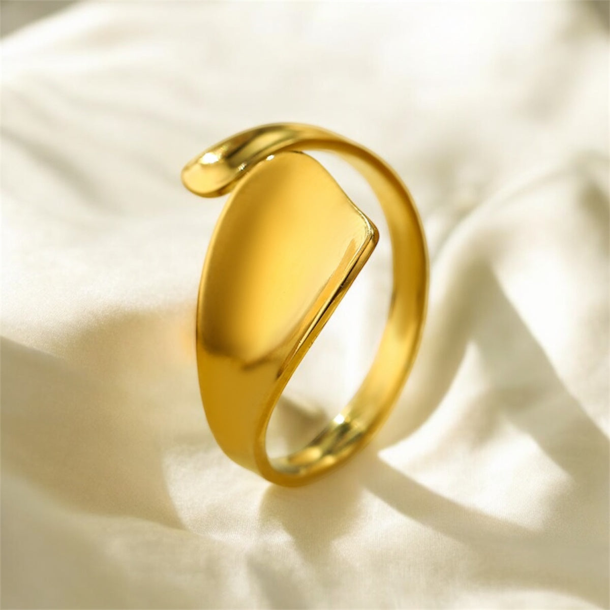 TIDE RING